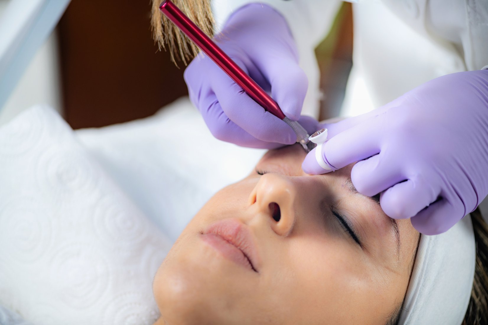 Beauty Salon.  Microblading Eyebrows